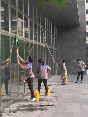 專業(yè)保潔服務(wù)全解析 開荒、外墻與日常，品質(zhì)與價格的完美平衡